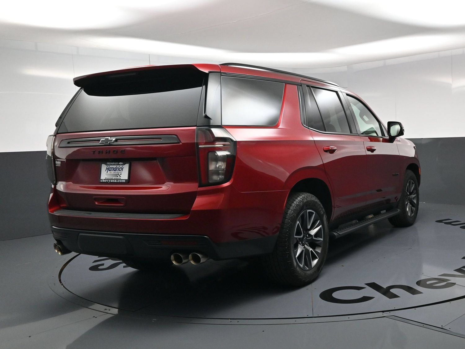 Used 2023 Chevrolet Tahoe Z71 w/ Z71 Off-Road Package AWD/4WD image 9