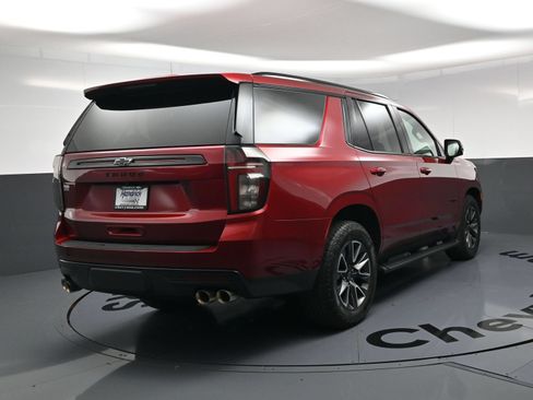 Used 2023 Chevrolet Tahoe Z71 w/ Z71 Off-Road Package AWD/4WD image 9