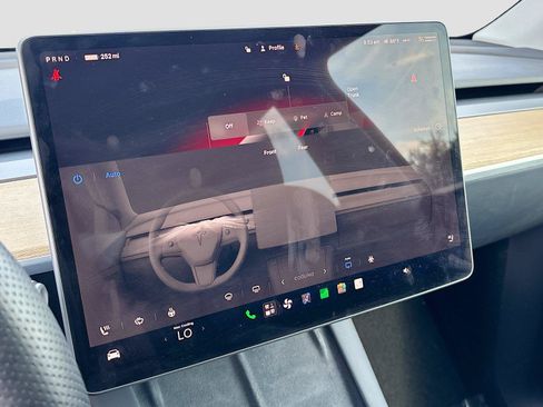 Used 2023 Tesla Model Y Long Range AWD/4WD image 16