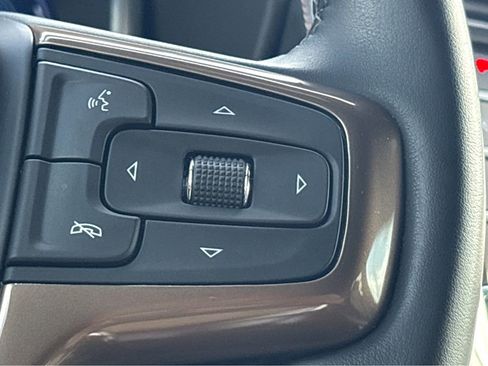 Used 2024 Chevrolet Tahoe High Country RWD image 19