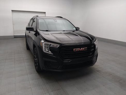 Used 2023 GMC Terrain SLE w/ Elevation Edition FWD image 14