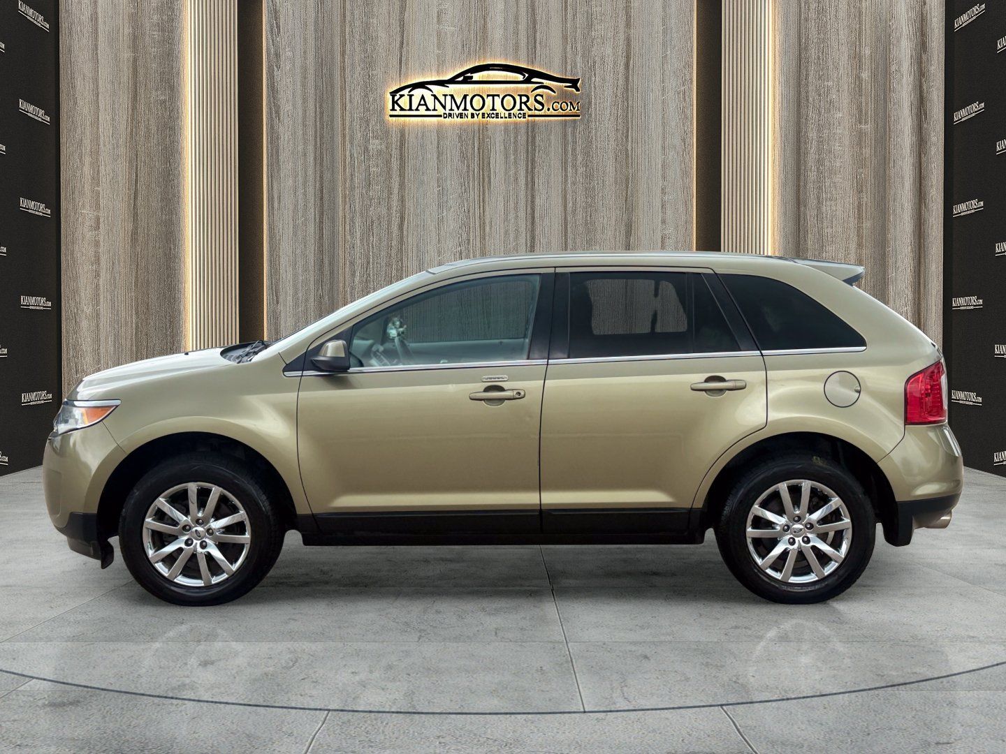 Used 2013 Ford Edge Limited FWD image 4