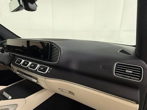 Used 2026 Mercedes-Benz GLE 580 4MATIC image 31