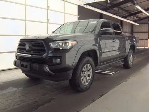 Used 2019 Toyota Tacoma SR5 image 1