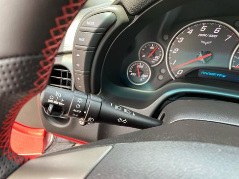 Used 2011 Chevrolet Corvette Grand Sport w/ Preferred Equipment Group RWD image 21