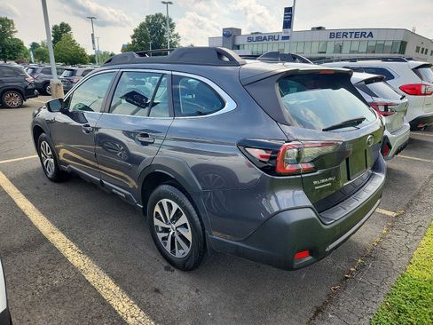Used 2024 Subaru Outback AWD/4WD image 4