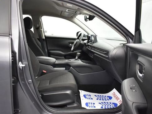 Used 2025 Honda HR-V LX image 17