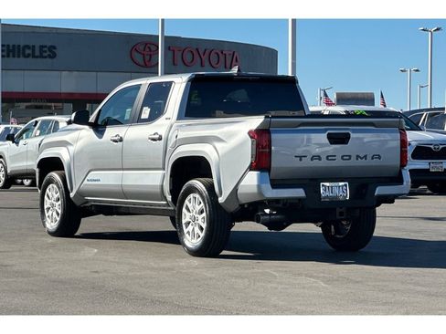 New 2026 Toyota Tacoma SR5 image 6