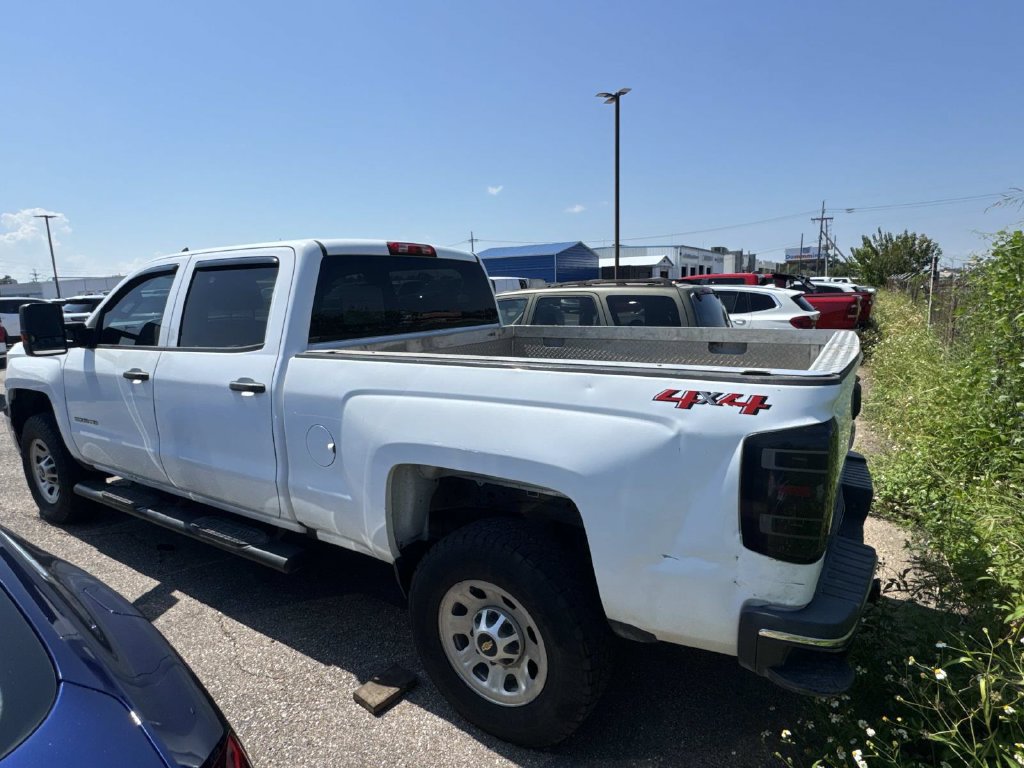 Used 2019 Chevrolet Silverado 2500 W/T w/ WT Convenience Package AWD/4WD image 11
