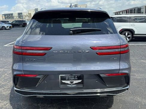 Used 2026 Genesis GV70 2.5T Select AWD/4WD image 4