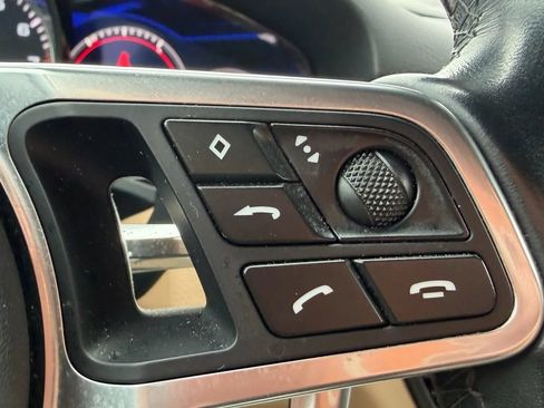 Used 2019 Porsche Cayenne S w/ Premium Plus Package AWD/4WD image 36