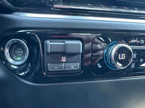 New 2026 GMC Sierra 1500 Elevation w/ Elevation Select Package AWD/4WD image 32