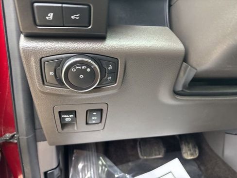 Used 2018 Ford Expedition Max Limited AWD/4WD image 18
