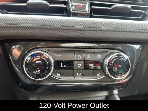 Used 2024 Chevrolet TrailBlazer LT w/ Convenience Package AWD/4WD image 20