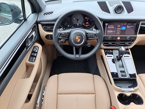 New 2026 Porsche Macan S image 17