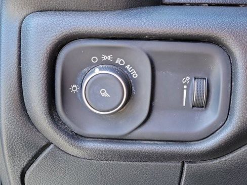 Used 2022 RAM 3500 Tradesman image 22