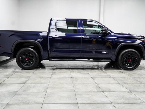 Used 2024 Toyota Tundra Limited AWD/4WD image 6