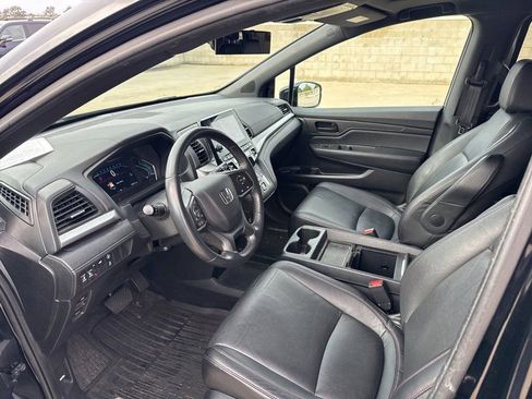 Used 2023 Honda Odyssey Sport image 6