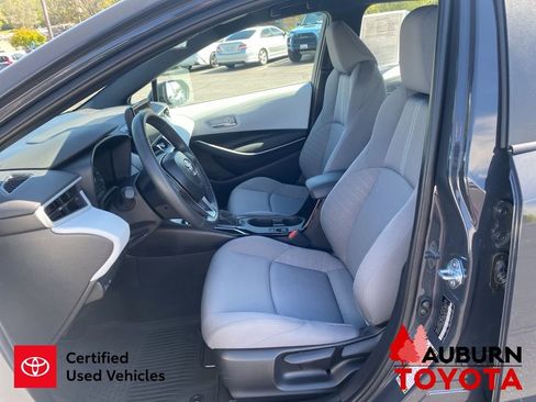 Certified 2025 Toyota Corolla SE w/ Convenience Package FWD image 25