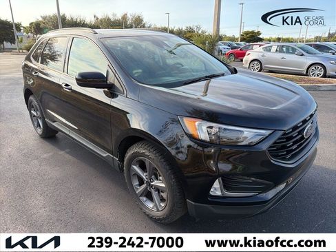 Used 2023 Ford Edge SEL w/ Sport Appearance Package image 8