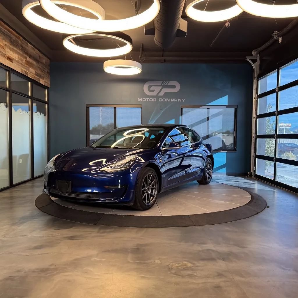 Used 2019 Tesla Model 3 Standard Range Plus RWD image 7