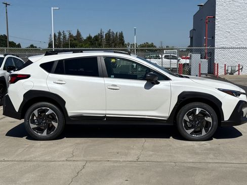 New 2026 Subaru Crosstrek 2.5i Limited w/ Crosstrek Mirror Package AWD/4WD image 2