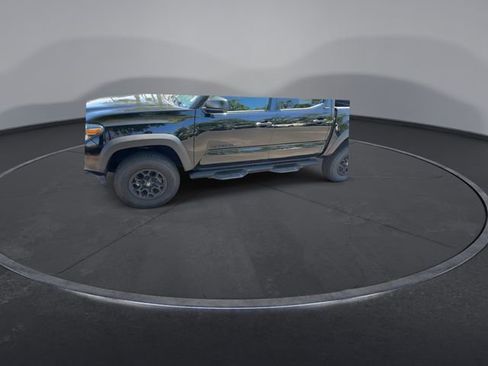 Used 2023 Toyota Tacoma SR5 RWD image 7