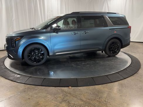 New 2026 Kia Carnival SX w/ SX Dark Edition Package image 6