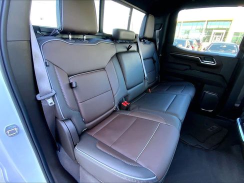 Used 2024 GMC Sierra 1500 Denali w/ Denali Reserve Package image 18