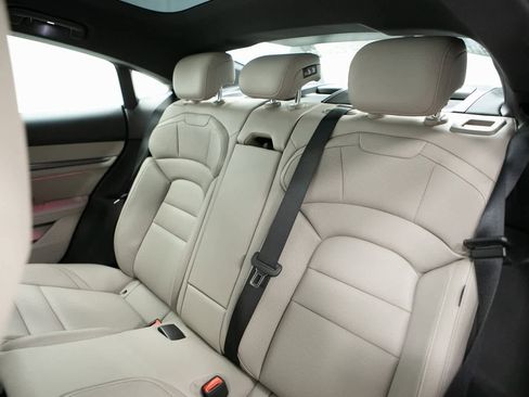 Certified 2025 Porsche Taycan image 29