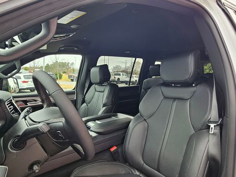 New 2026 Jeep Grand Wagoneer 2WD image 20