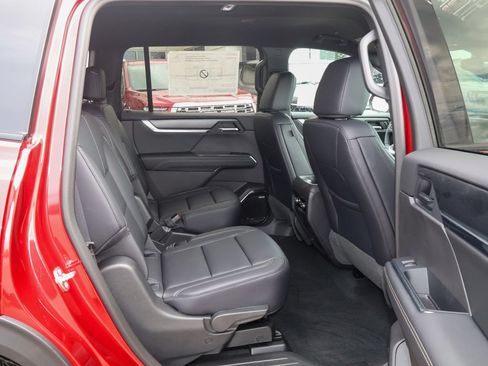 New 2026 GMC Acadia Elevation w/ Black Edition AWD/4WD image 39