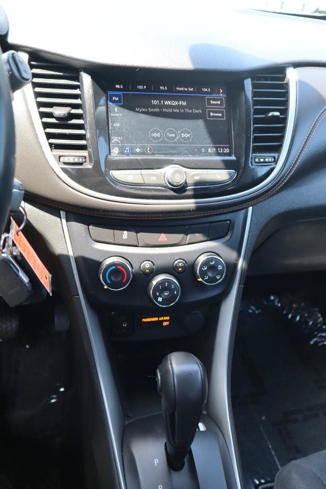 Used 2018 Chevrolet Trax LS FWD image 21