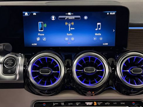 Certified 2026 Mercedes-Benz GLB 250 image 33