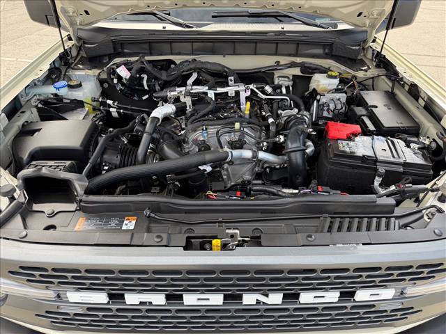 Used 2026 Ford Bronco Badlands AWD/4WD image 26