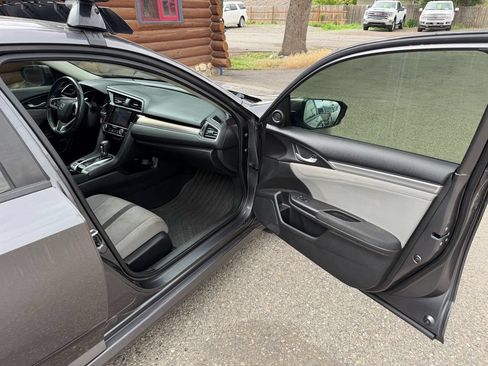 Used 2018 Honda Civic EX-T image 29