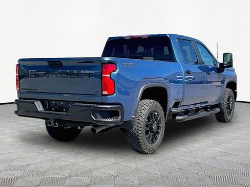 Used 2026 Chevrolet Silverado 2500 LT w/ Trail Boss Package image 6