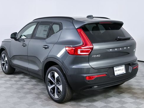 New 2026 Volvo XC40 B5 Plus w/ Protection Package Premier AWD/4WD image 3