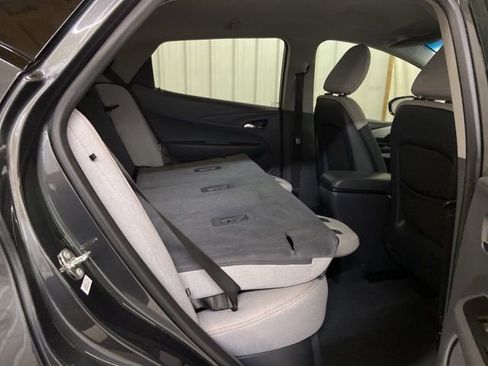 Used 2017 Chevrolet Bolt LT FWD image 15