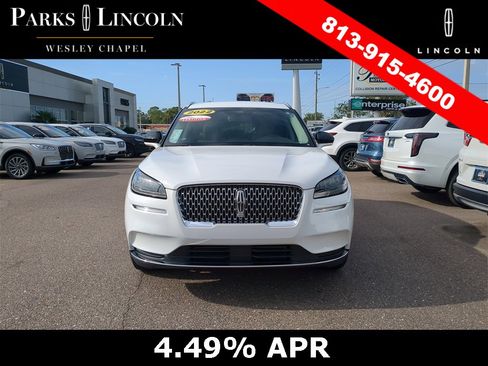 Certified 2022 Lincoln Corsair FWD image 2