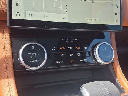 New 2026 Jaguar F-PACE R-Dynamic S AWD/4WD image 15