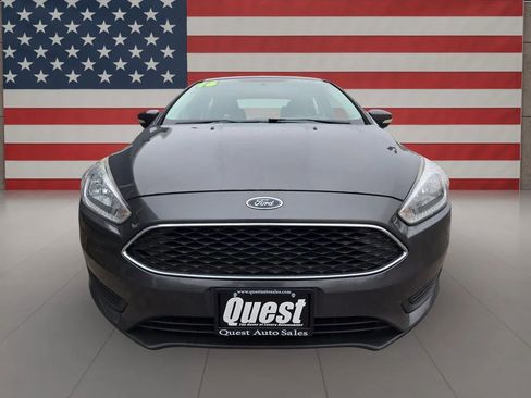 Used 2016 Ford Focus SE image 10