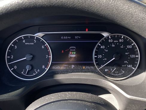 Certified 2024 Nissan Rogue SV AWD/4WD image 10