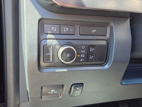 Used 2024 Ford F250 Lariat image 29