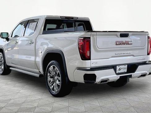 Used 2024 GMC Sierra 1500 Denali AWD/4WD image 4