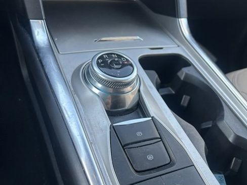 Used 2023 Ford Explorer XLT w/ Equipment Group 202A image 21