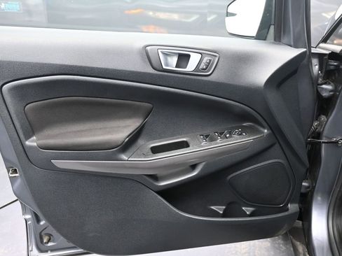 Used 2019 Ford EcoSport SE image 13