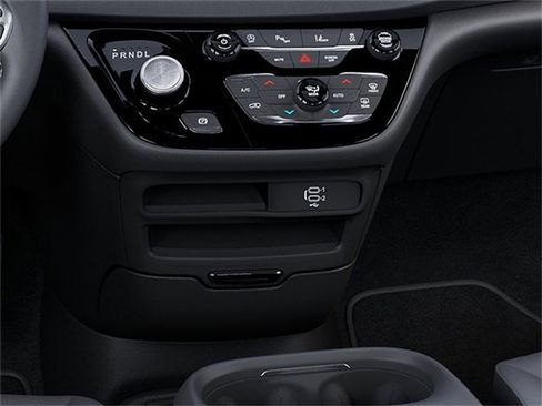 New 2026 Chrysler Voyager LX image 24