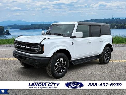 Used 2025 Ford Bronco Outer Banks image 7