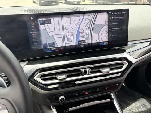 Used 2024 BMW 330i Sedan w/ Convenience Package RWD image 28